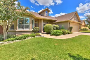 30617 Chi Chi Dr, Georgetown, TX 78628 - Photo 3