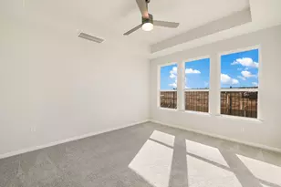 8610 Dongan Dr, Austin, TX 78744 - Photo 15