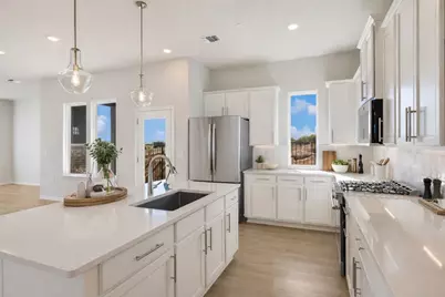 8610 Dongan Drive, Austin, TX 78744 - Photo 7