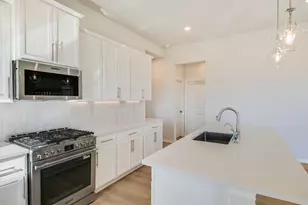 8610 Dongan Dr, Austin, TX 78744 - Photo 9