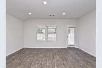 1305 Camden Lane, Lockhart, TX 78644 - Photo 7