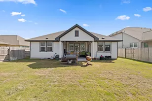 4009 Milano River Rd, Hutto, TX 78634 - Photo 35