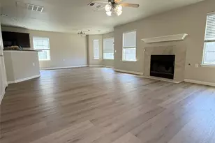 7821 Tee Dr, Austin, TX 78747 - Photo 7