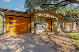 4904 Enchanted Ln, Austin, TX 78745 - Photo 3
