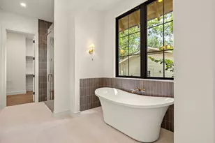 2705 Warren St, Austin, TX 78703 - Photo 21