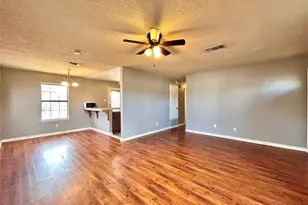 510 Powell Dr, Leander, TX 78641 - Photo 9