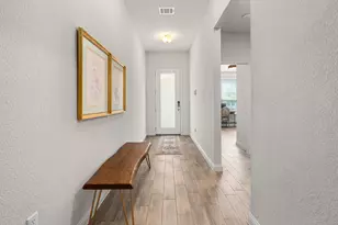 8206 Greyhawk Cv, Austin, TX 78744 - Photo 3