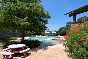 1924 Goldilocks Ln, Austin, TX 78652 - Photo 35