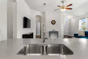 1924 Goldilocks Ln, Austin, TX 78652 - Photo 15