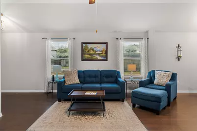 1924 Goldilocks Lane, Austin, TX 78652 - Photo 9