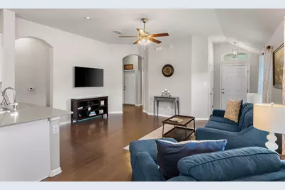 1924 Goldilocks Lane, Austin, TX 78652 - Photo 11