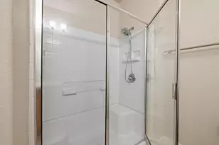 13420 Lyndhurst St, Austin, TX 78729 - Photo 11