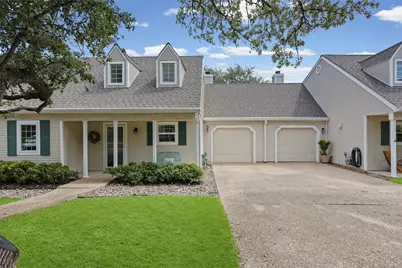 3870 Williamsburg Circle, Austin, TX 78731 - Photo 1