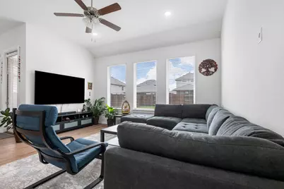 1813 Crow Hop View, Leander, TX 78641 - Photo 17