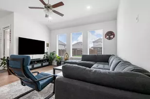 1813 Crow Hop Vw, Leander, TX 78641 - Photo 17