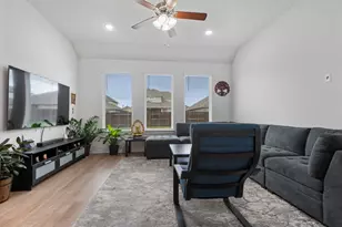 1813 Crow Hop Vw, Leander, TX 78641 - Photo 11