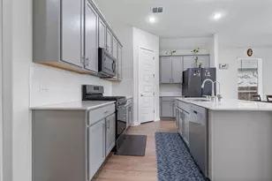 1813 Crow Hop Vw, Leander, TX 78641 - Photo 5