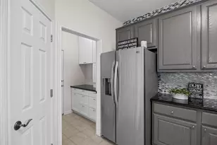 4033 Canyon Glen Cir, Austin, TX 78732 - Photo 15