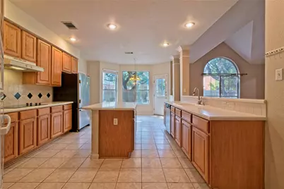 8212 Fern Bluff Avenue, Round Rock, TX 78681 - Photo 13