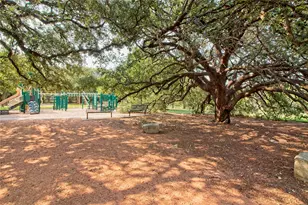 8212 Fern Bluff Ave, Round Rock, TX 78681 - Photo 39