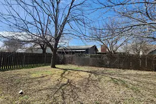 2107 Old W Pl, Round Rock, TX 78681 - Photo 15