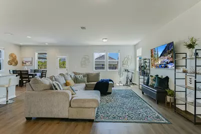 6304 Gunflint Drive, Austin, TX 78747 - Photo 5