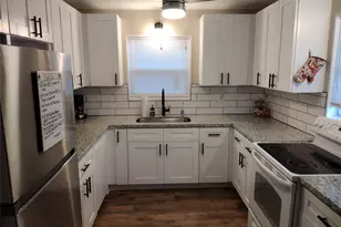 415 Seashell Dr, Surfside Beach, TX 77541 - Photo 7