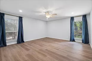 3803 Greystone Dr, Austin, TX 78731 - Photo 11