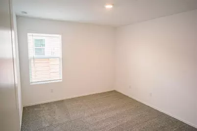 220 Barcelona, Kyle, TX 78640 - Photo 15