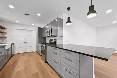 5600 Delwood Drive, Austin, TX 78723 - Photo 11