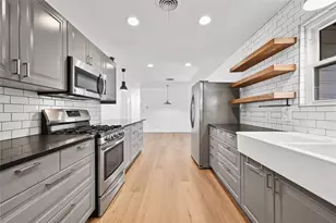 5600 Delwood Dr, Austin, TX 78723 - Photo 13