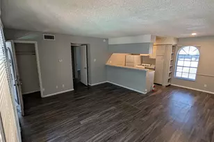 101 E 33rd St, Austin, TX 78705 - Photo 1