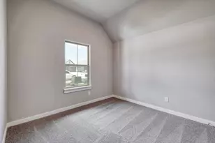 114 Malibu, Hutto, TX 78634 - Photo 19