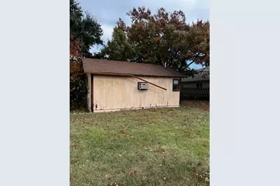 107 Main Street, Hutto, TX 78634 - Photo 5