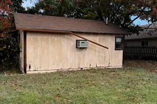 107 Main St, Hutto, TX 78634 - Photo 5