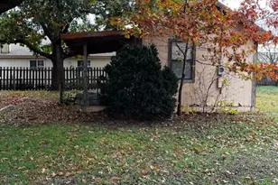 107 Main St, Hutto, TX 78634 - Photo 7