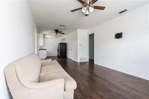 6005 Hogan Ave, Austin, TX 78741 - Photo 3