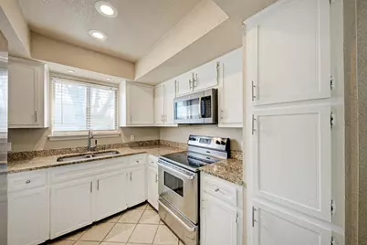 1502 Sagebrush Drive, Round Rock, TX 78681 - Photo 15