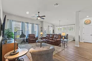 107 Freeman Day Dr, Bastrop, TX 78602 - Photo 15