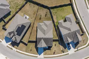 107 Freeman Day Dr, Bastrop, TX 78602 - Photo 33