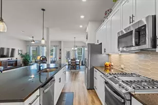 107 Freeman Day Dr, Bastrop, TX 78602 - Photo 9