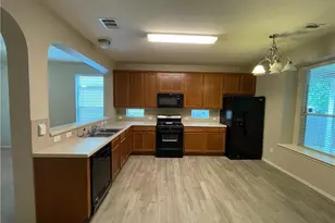 10412 Maydelle Dr, Austin, TX 78748 - Photo 7