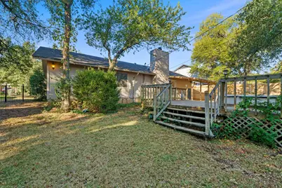 3904 Burr Oak Lane, Austin, TX 78727 - Photo 27
