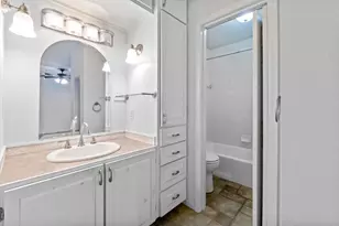 3904 Burr Oak Ln, Austin, TX 78727 - Photo 19