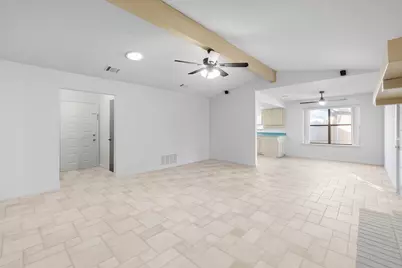 3904 Burr Oak Lane, Austin, TX 78727 - Photo 7