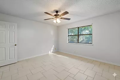 3904 Burr Oak Lane, Austin, TX 78727 - Photo 15