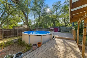 3904 Burr Oak Ln, Austin, TX 78727 - Photo 25