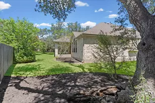 8129 Ladera Verde Dr, Austin, TX 78739 - Photo 35