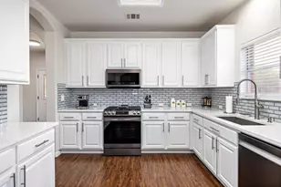 1618 Ashberry Trail, Georgetown, TX 78626 - Photo 11