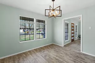 8007 Swindon Ln, Austin, TX 78745 - Photo 11